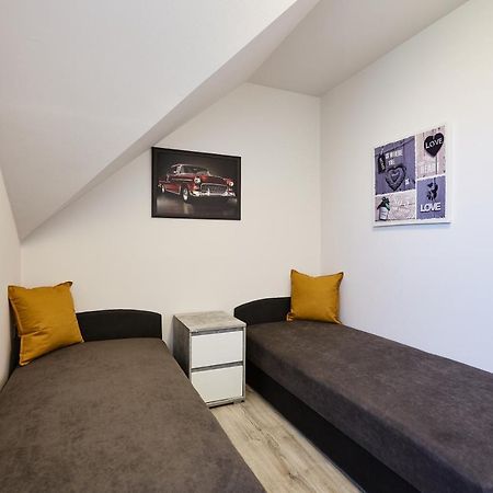 Ovar Apartman Mosonmagyaróvár Екстериор снимка
