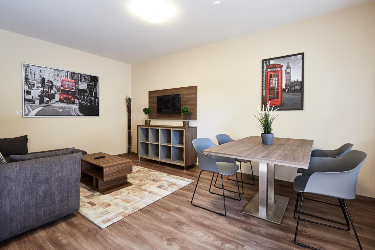Ovar Apartman Mosonmagyaróvár Екстериор снимка