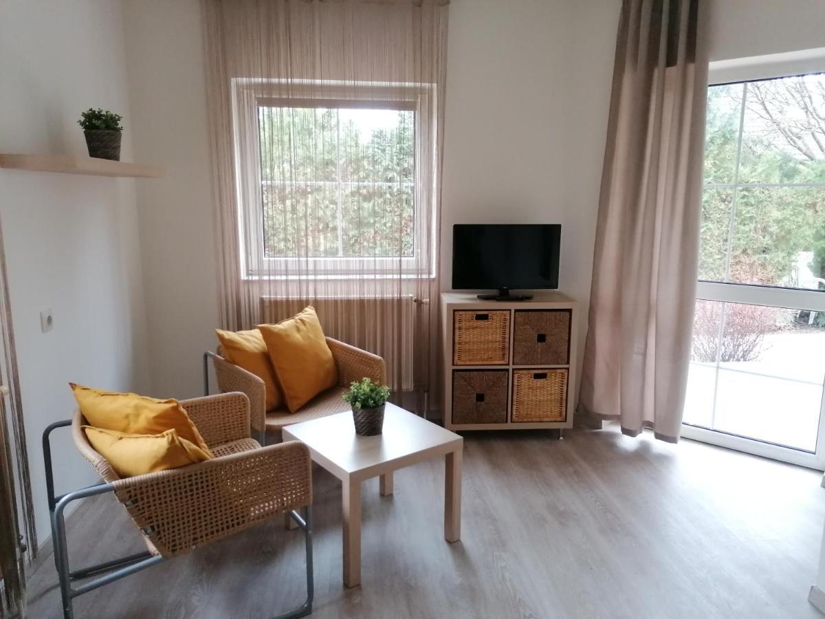 Ovar Apartman Mosonmagyaróvár Екстериор снимка