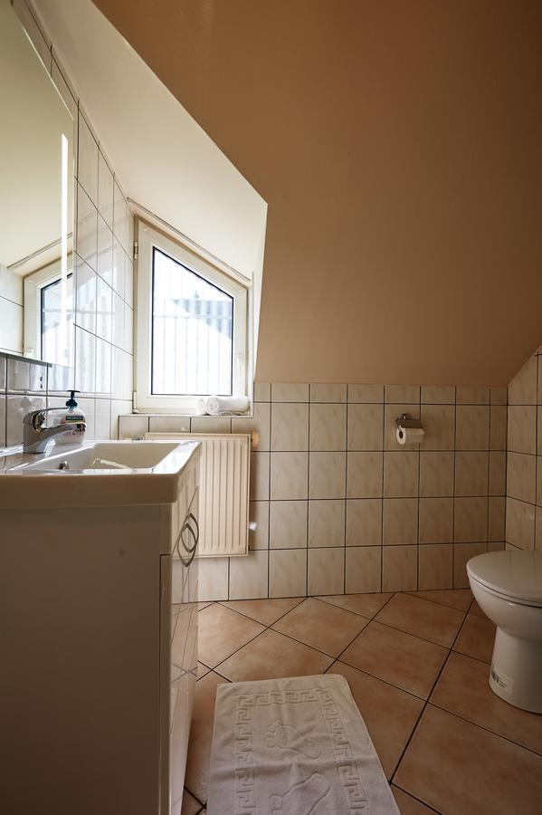 Ovar Apartman Mosonmagyaróvár Екстериор снимка