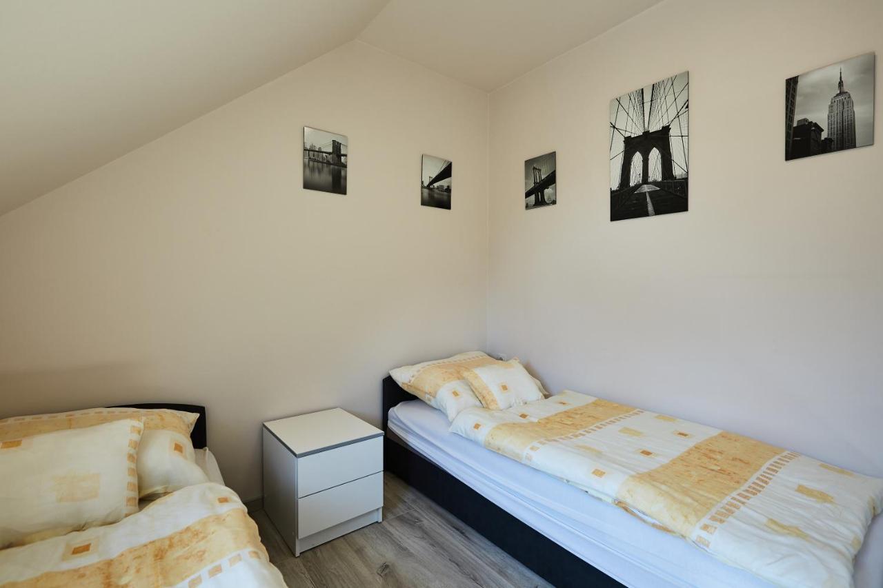 Ovar Apartman Mosonmagyaróvár Екстериор снимка